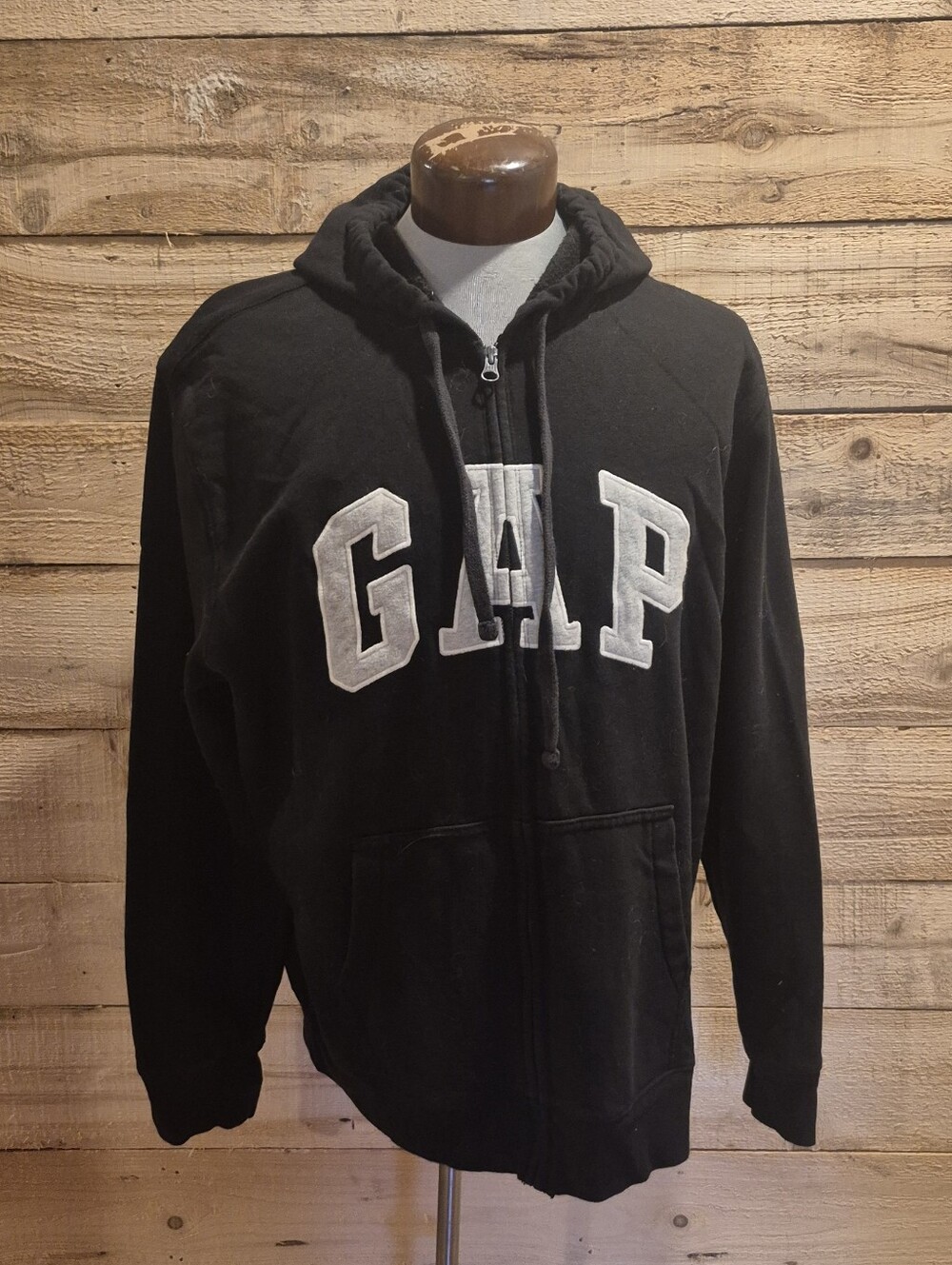 5/$50. GAP Black Men’s Zip-Up Hoodie with Contrast White Logo